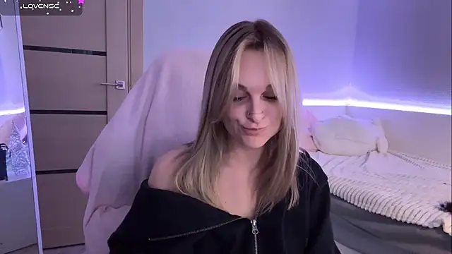 SashaRock's cam snapshot