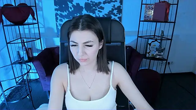 DiRosie's cam snapshot