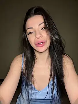 Layana_Ro's cam snapshot