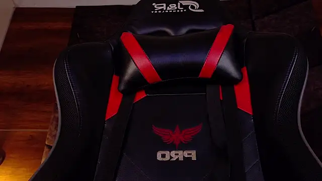 ParisFox_'s cam snapshot