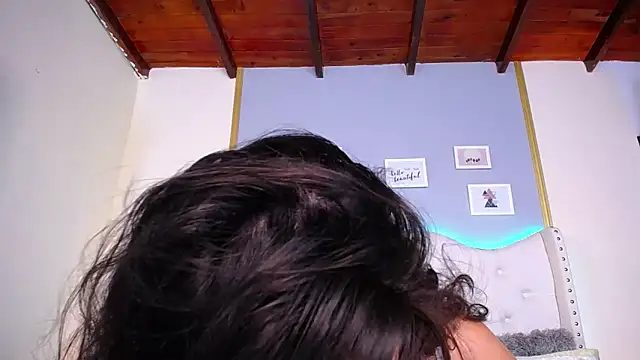 Dante_Ferrara2025's cam snapshot