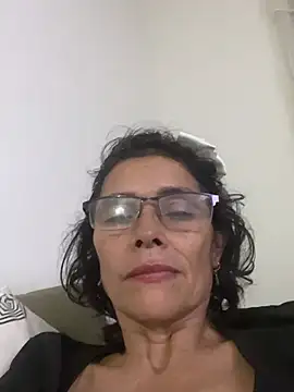 MireyaTorresGu live sex cam