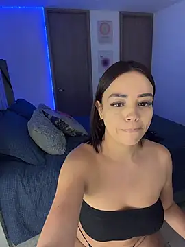 SamVega's cam snapshot