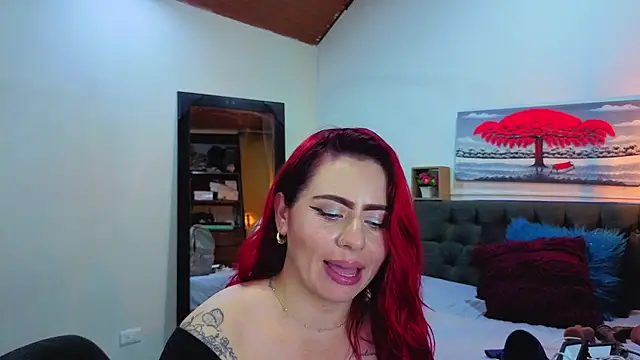 _lara1's cam snapshot