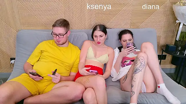 Ksenny's cam snapshot