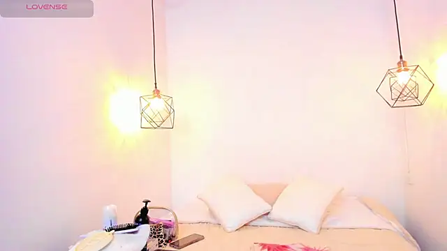 Georgia__'s cam snapshot