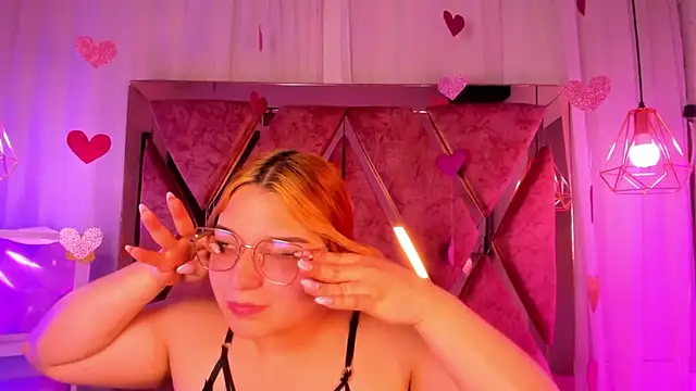 shantal_cooper_'s cam snapshot