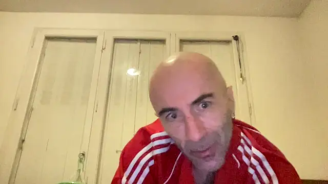 slave44nantes's cam snapshot