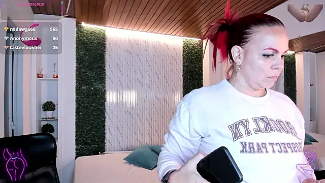 victoria_mooree's cam snapshot