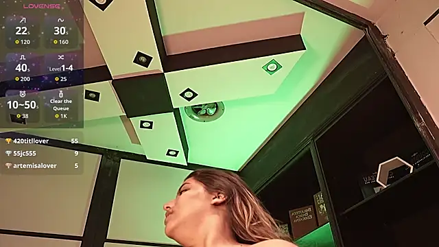 AmbarBrownn_'s cam snapshot