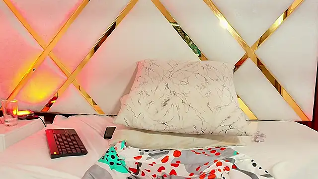 Leiidy_Adams_'s cam snapshot