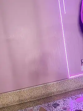 noty_girl2 live sex cam