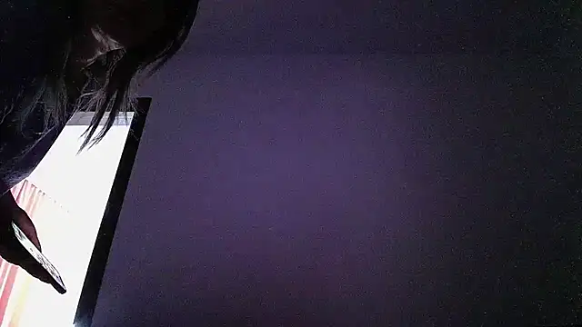 Julianna68 live sex cam