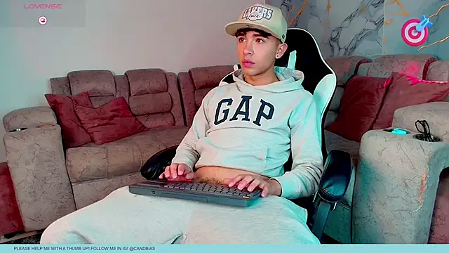 Niico_Cruz live sex cam