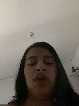 MANOLOT04 live sex cam