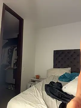 kamivolkano live sex cam