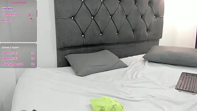 big-tyler live sex cam