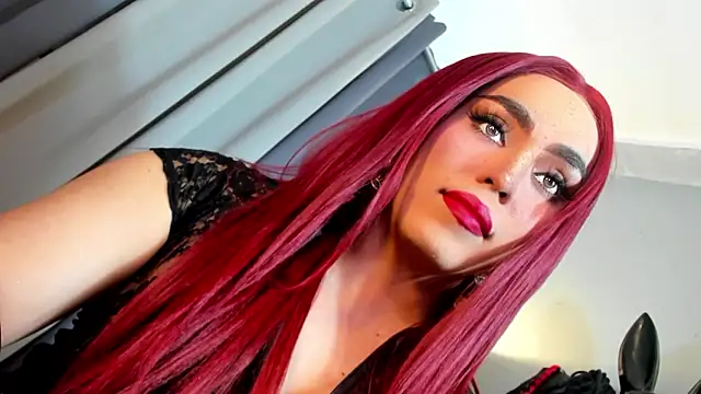 DominaAurumXXX live sex cam