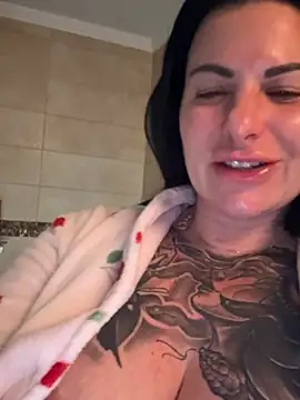 InKed-Kathy live sex cam