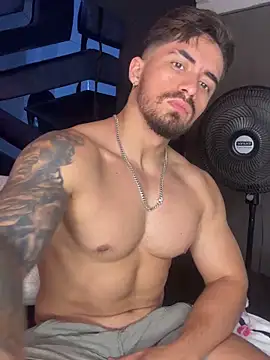 Brad_Summer live sex cam