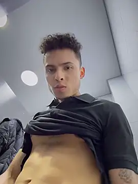 Eros_lee live sex cam