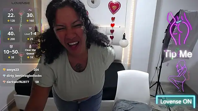 michel_rous_'s cam snapshot