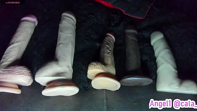 Cata-angel's cam snapshot