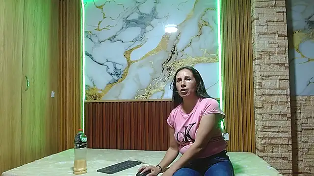 molly_andsam's cam snapshot