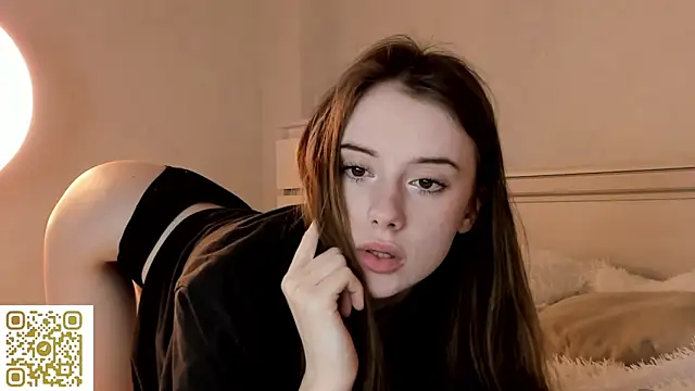 AmyForYouu's cam snapshot