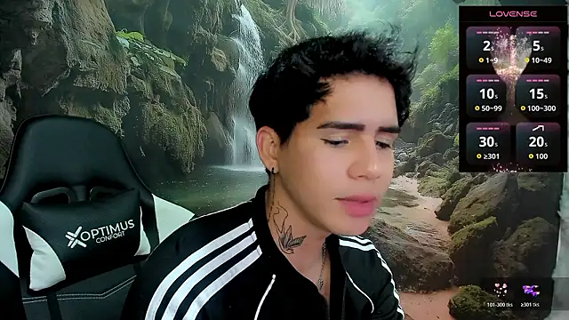 Tayson_Rivers live sex cam