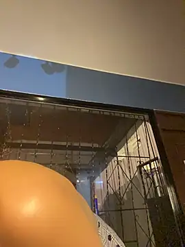 PrettyChloe_'s cam snapshot