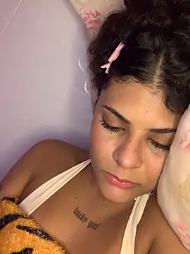 luludoll_ live sex cam