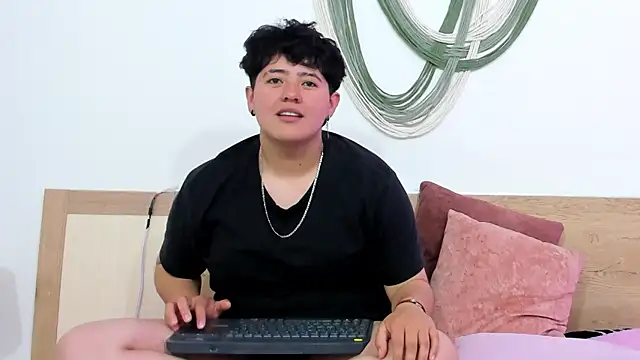 Gaia_n_Nix live sex cam