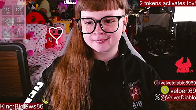 VelvetDiablo live sex cam