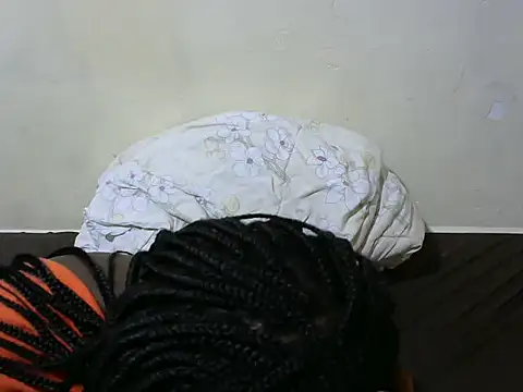 Thicky_kyla's cam snapshot