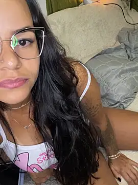 Morena1244's cam snapshot