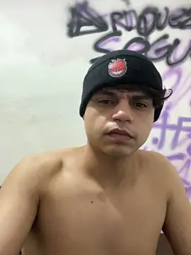 Magosupreme live sex cam