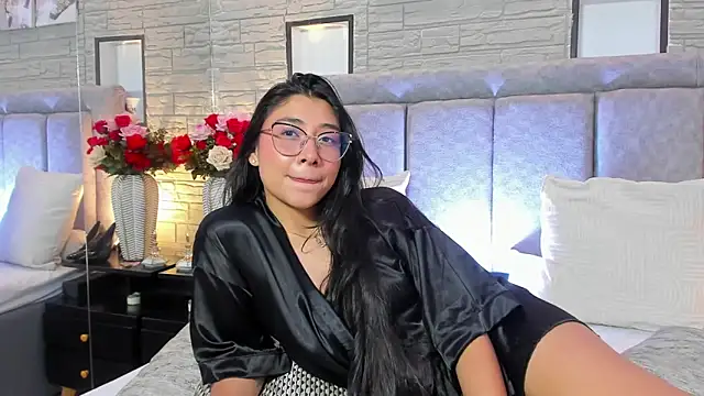 LanaRouse's cam snapshot