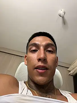 sendfer live sex cam