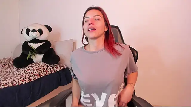 Arenne_rouse live sex cam