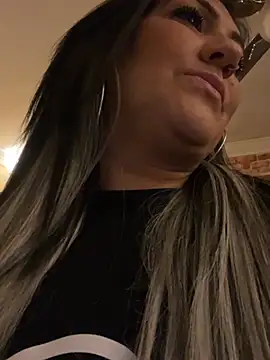 LittleMissEeve live sex cam