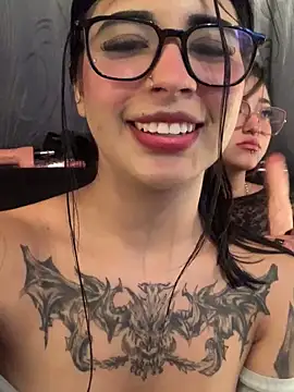 Dannii- live sex cam