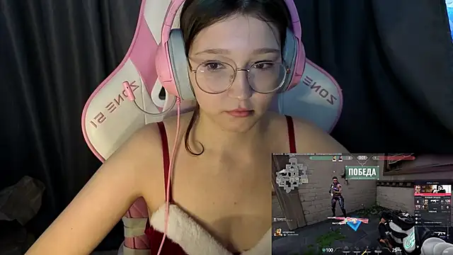 PinkiAura's cam snapshot