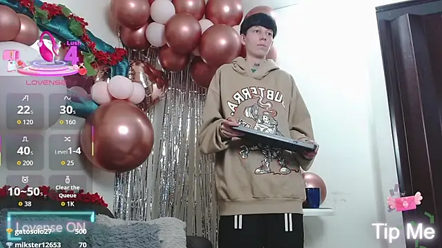 LiamBrown09 live sex cam