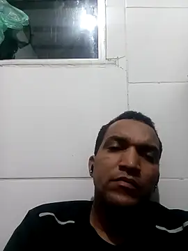 Snoopreto42's cam snapshot