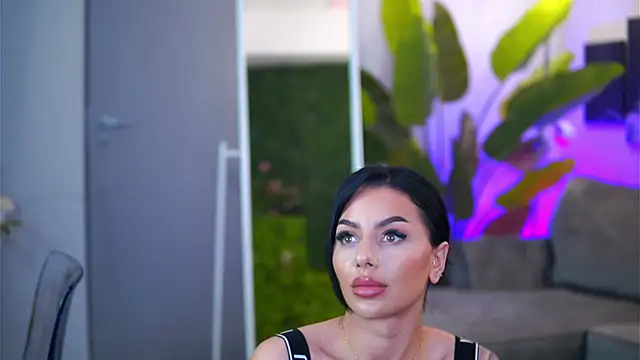 Ivy_Trix's cam snapshot