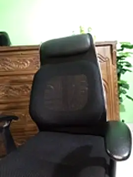 Idhika-Paul's cam snapshot