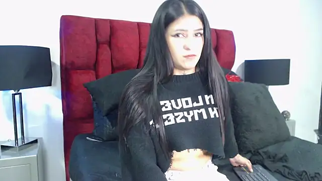 LuciadelaVega's cam snapshot