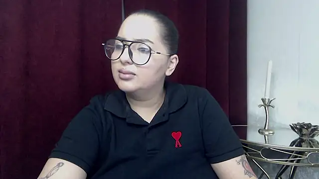 BustyAllyy live sex cam