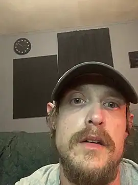 Midwestalpha live sex cam